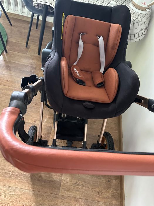 Продам детскую коляску