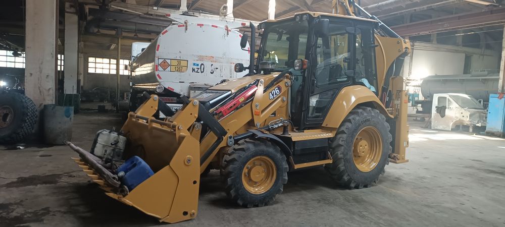 Экскаватор Погрузчик САТ