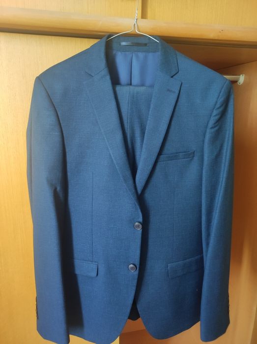 Мъжки костюм Carduci