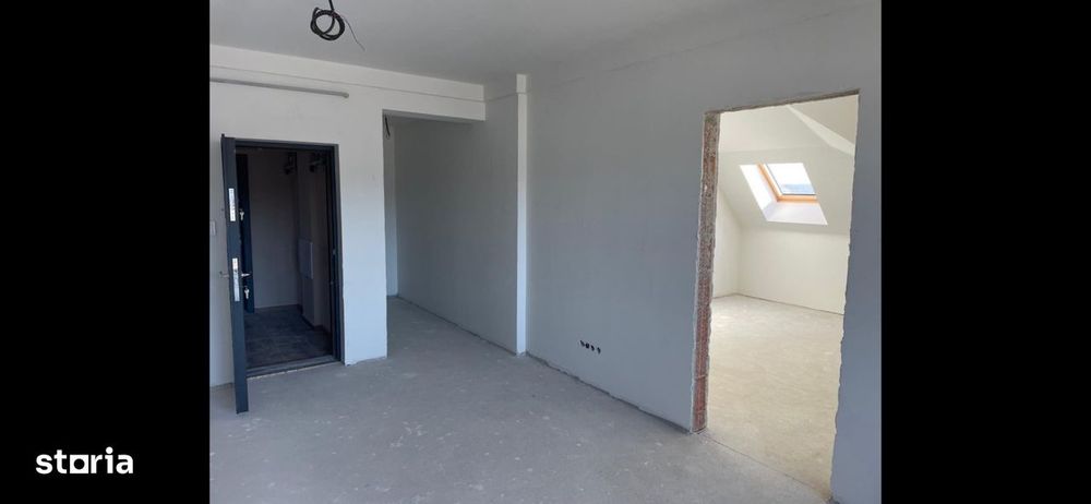 Apartament 3 Camere 78 Mp Zona Cetatii Floresti Parcare