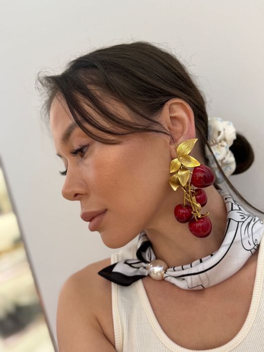 Серьги ysl yves saint laurent Вишеньки