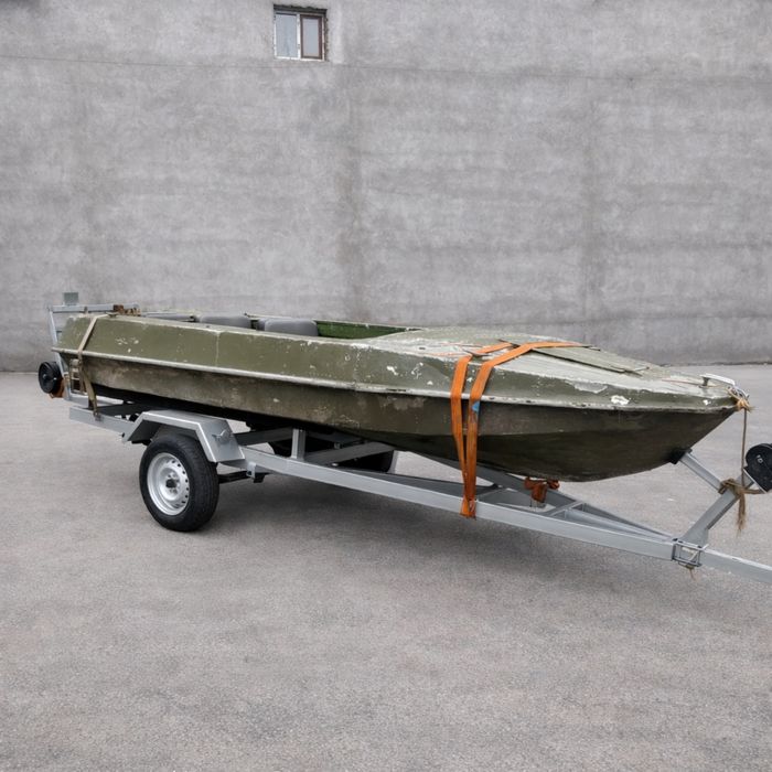 Лодка ОБЬ - М в отличном состоянии