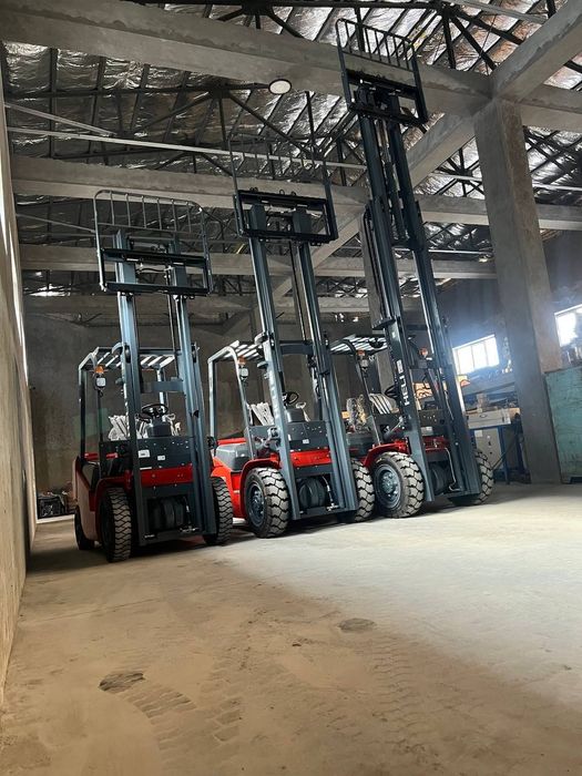 Погрузчик вилочный дизель HELI