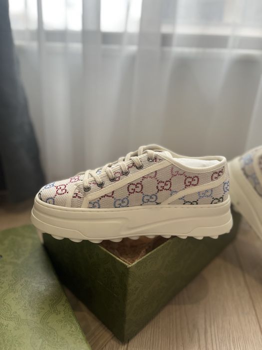 Дамски обувки Gucci