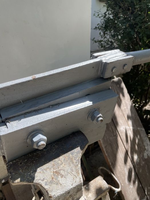 Ghilotina debitat tabla