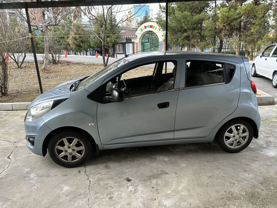 spark xalol nasia savdoga beriladi.