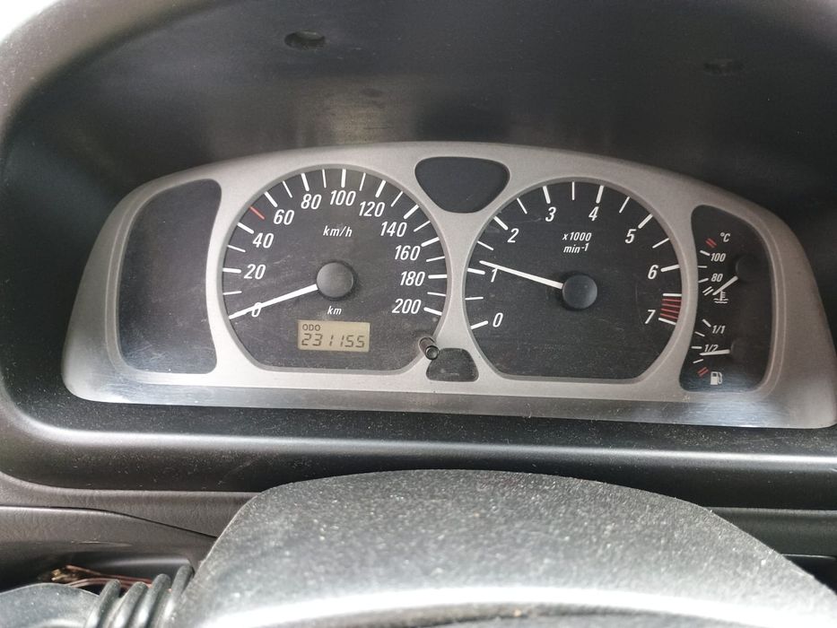 Opel agila 1.2 benzina