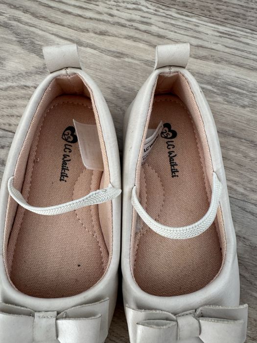 Продам туфли детские