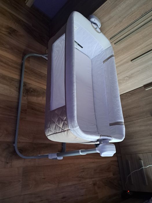 Електрическа музикална кошара за бебе