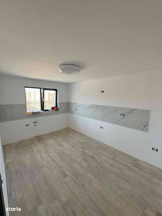 Casa 4 dormitoare Dezvoltator