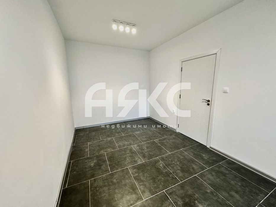 Офис в Центъра под наем - 110 кв.