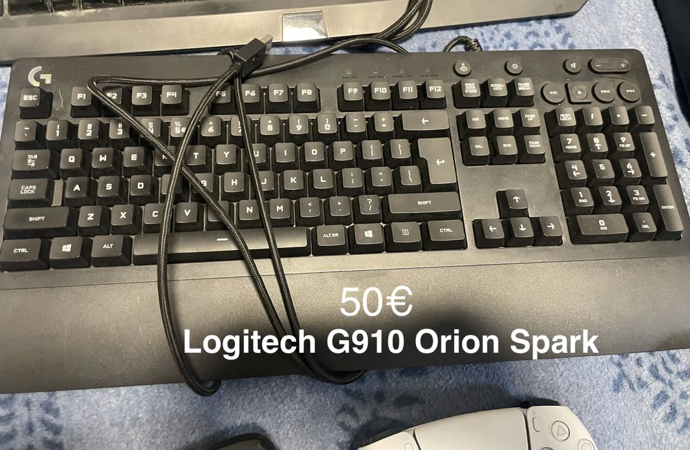 Google assistant и клавиатури