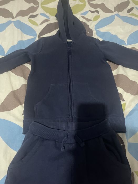 Костюмы спортивные для девочек