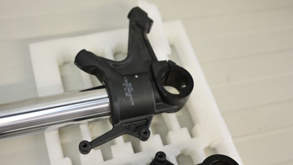 KTM 890 Duke  2021 2022  telescoape Tuburi furca fata WP Apex