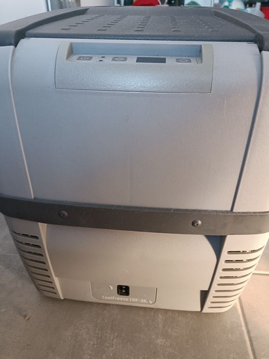 Frigider auto cu compresor Waeco CDF-35