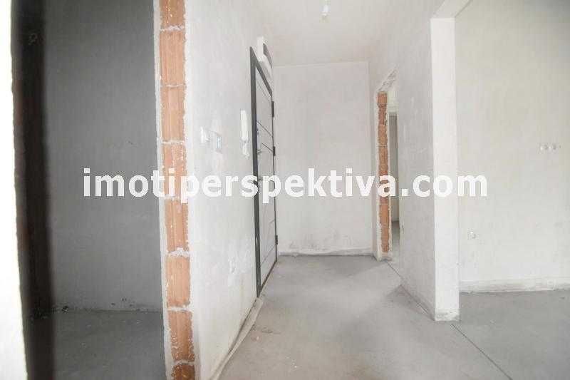 Продава се Тристаен апартамент в Пловдив, Кършияка - 100 кв.м за 1984 €/кв.м - Снимка #7