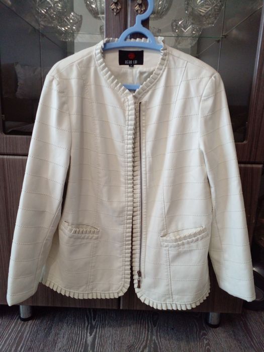 Продам пиджак новый