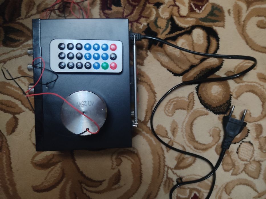 Вибро динамик( с усилителем)