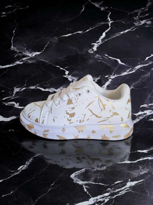 Sneakers White & Gold