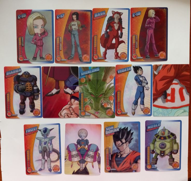 Vând cărți de joc Dragon Ball Super