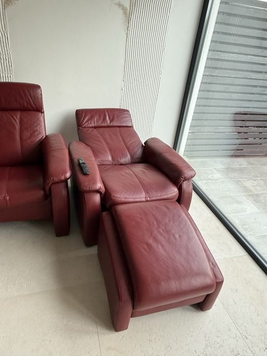 Canapea piele impecabila