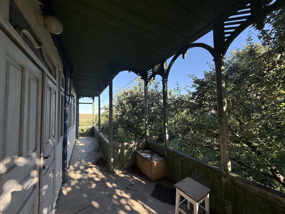 Casa + teren zona viticola Cotnari / Cucuteni- sat Baiceni