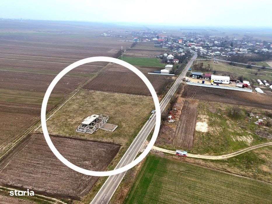 De vanzare teren 6900 mp Botosani-Hutani