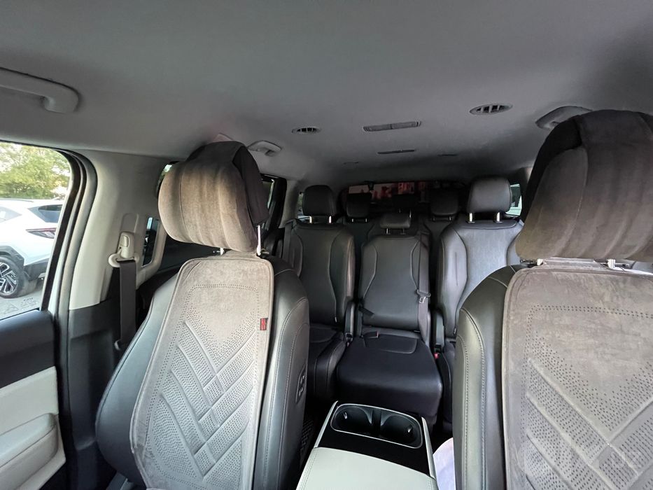 Kia Carnival 3.5L Comfort pozitsa avtomobil !