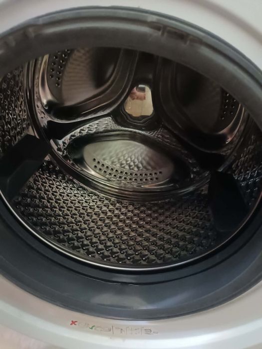 Пералня със сушилня Beko