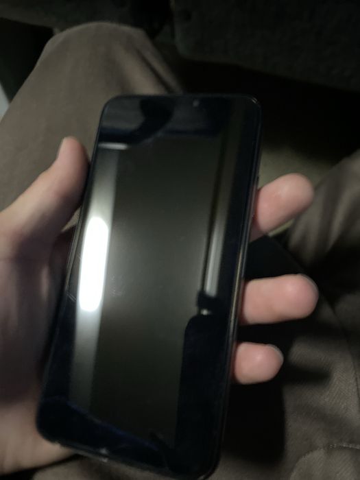 продам iphone 11  СРОЧНО! только личная встреча