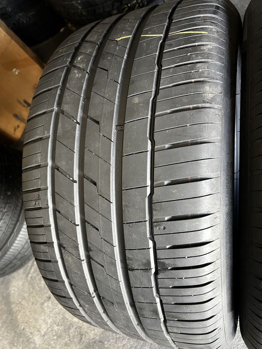2 anvelope vara 305/40/20 , Hankook , DOT 2025 , 6.5 mm