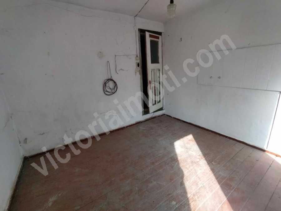 Продава се Четиристаен апартамент в Велико Търново, Център - 74 кв.м за 1392 €/кв.м - Снимка #2