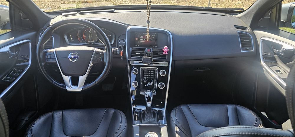 Volvo XC60 2,4 D4