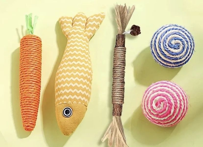 Игрушки для котов