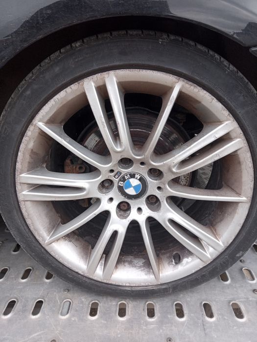 Vând jante BMW M-Paket  18