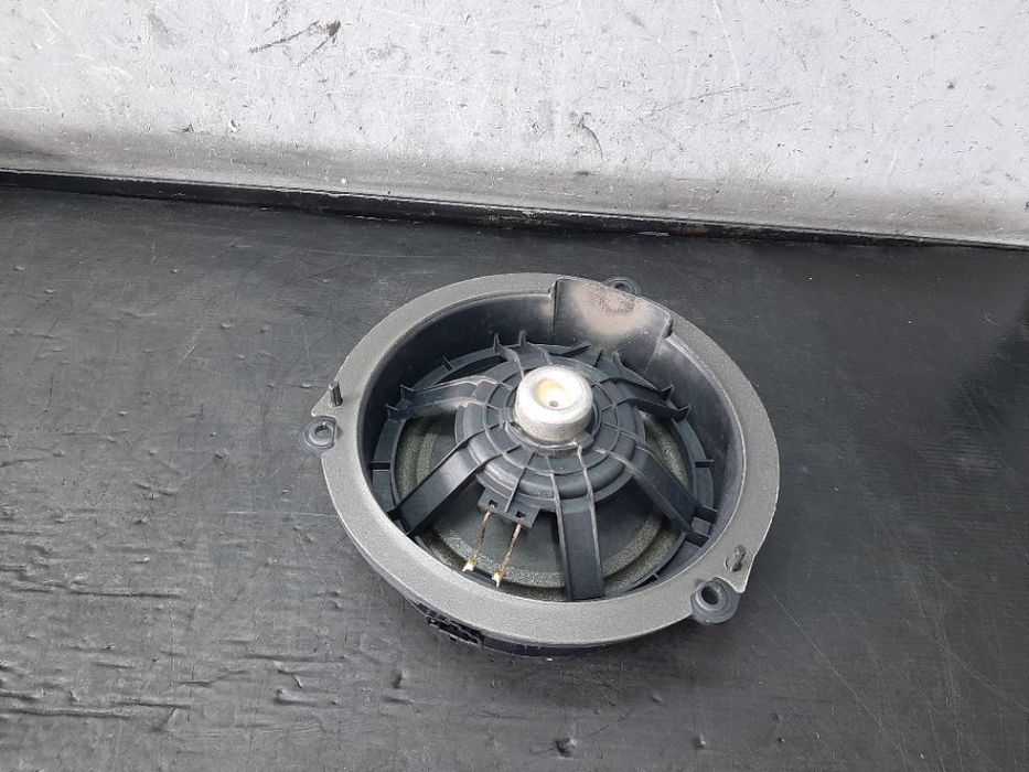 Boxa audio dreapta spate audi a6 c7 4g5 4gd 4g1035411