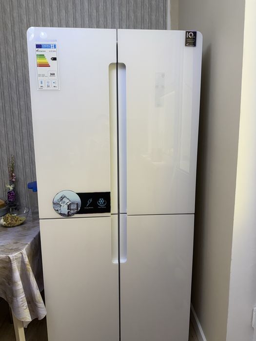 Продам Холодильник Almagreen