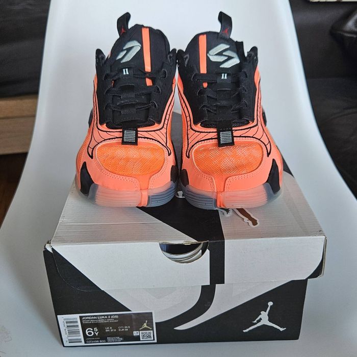 НОВИ!!! Баскетболни маратонки Nike Jordan Luka 2 (GS) 39