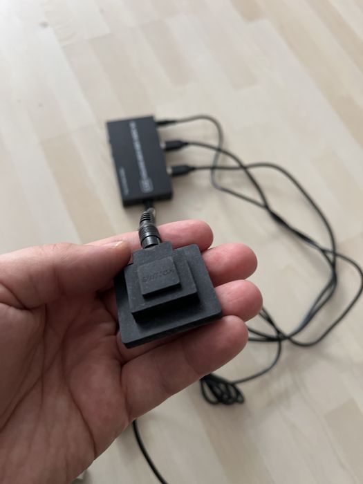 KVM switch 4k 2 calculatoare