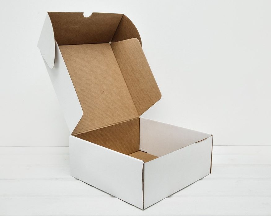 Гофро коробка для перевозки вещей