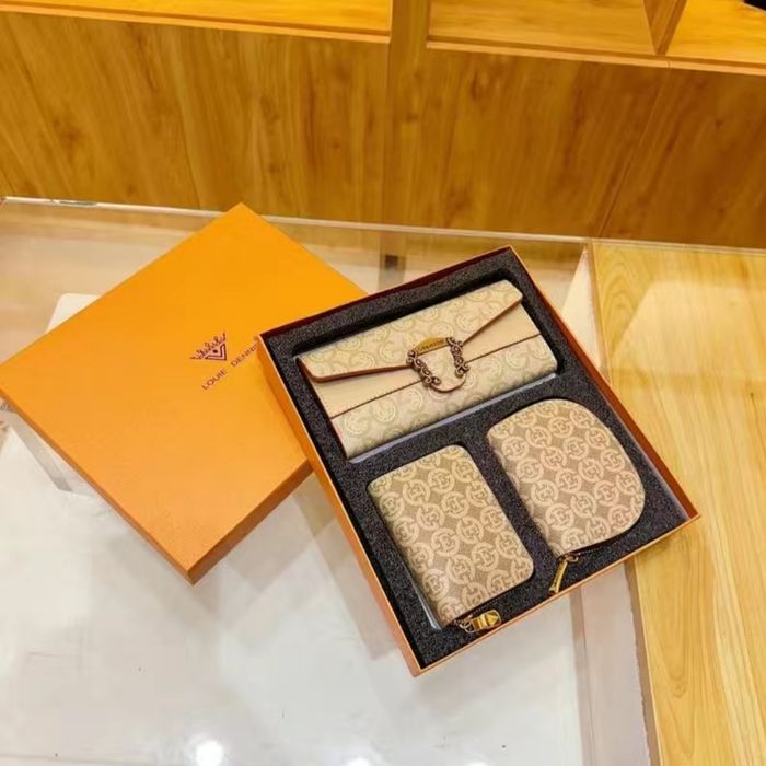 Набор кошельков..