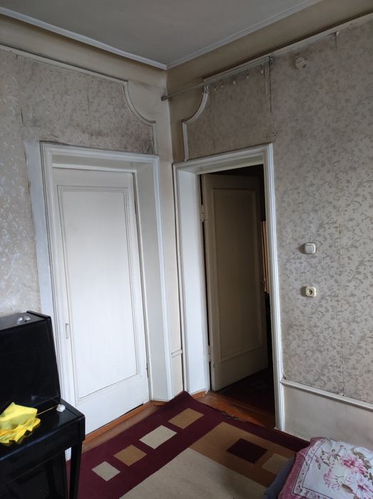 Продается квартира 2комнатаний.2этаж.ремонт средний.Город Коканд.улица