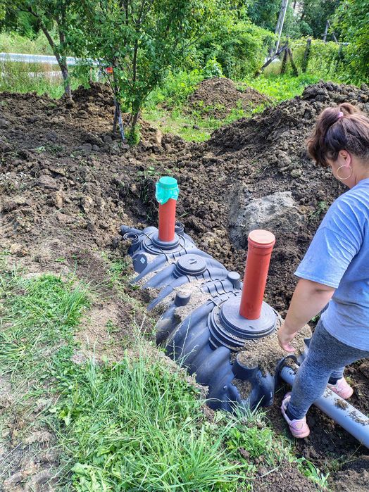 Zona munte  vând casă bătrânească teren 1177 entabulat plus 1600 m chitanța de mana