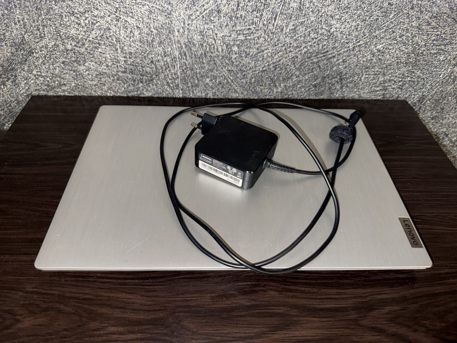 Lenovo IdeaPad 3, 15’6