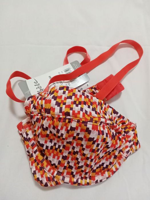 Новое! С Европы Качество LUX . Размер 70-75B-C