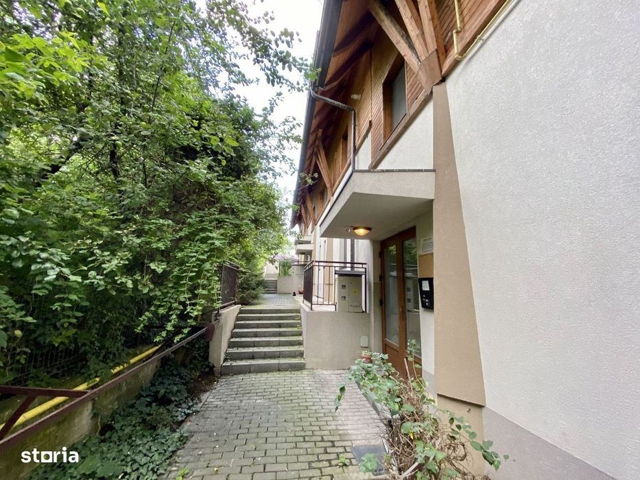 Apartament 5 camere pe 2 nivele, 174 mp utili, in Andrei Muresanu