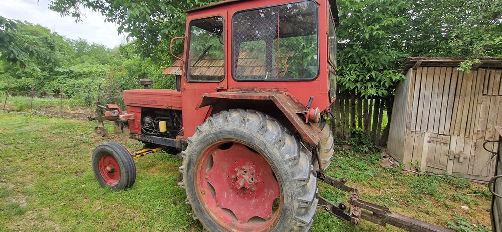 Utb 650 + utilaje, vand sau schimb cu masina de teren