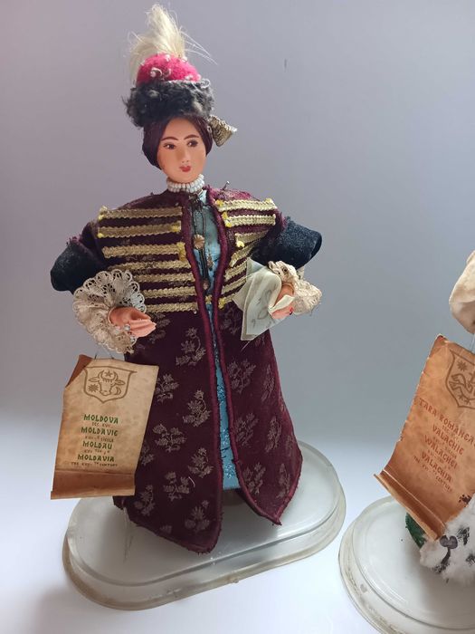 Figurine Arta Crișana, papusi vechi Romanesti de colectie, anii 60, produse in Perioada comunista RSR, Rare