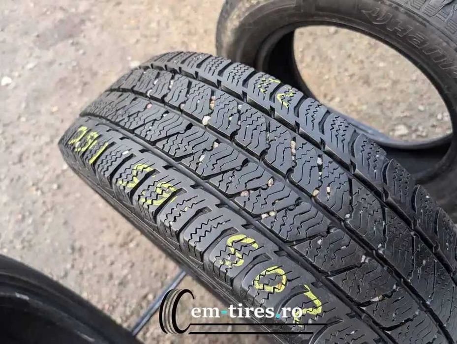 205/65 R16C • Iarna • Semperit Van Grip 3 107/105T | 1 buc | DOT 2023 | Pret/buc