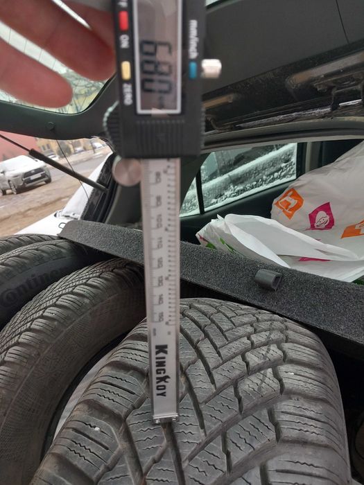 185/65 R15 Continental
